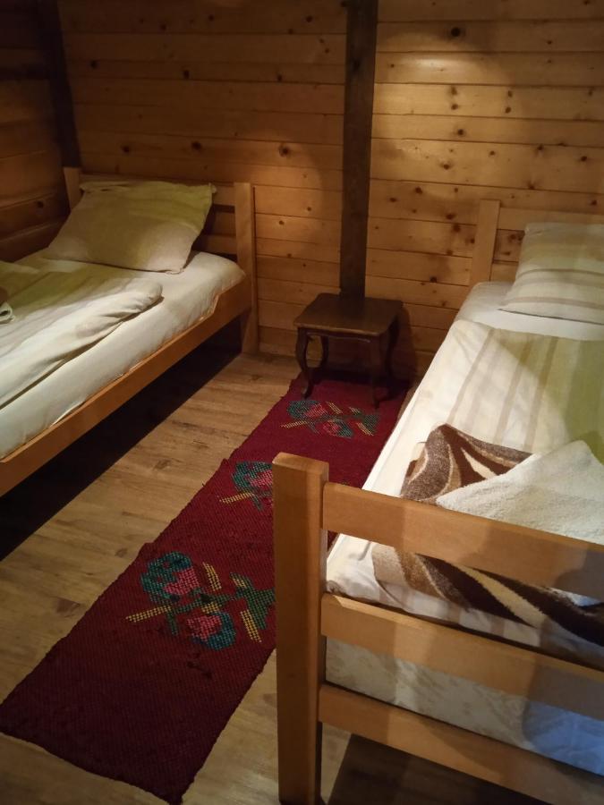 Holiday Home Vila Milka Kremna Exteriör bild