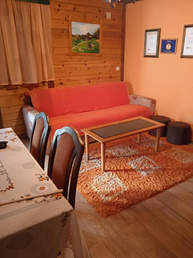 Holiday Home Vila Milka Kremna Exteriör bild